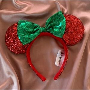 Christmas Minnie Mouse Ears!